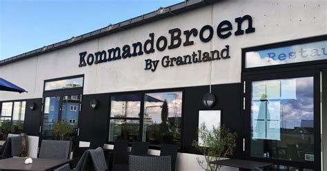 Kommandobroen by Grantland Hvide Sande